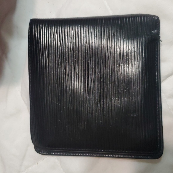 Louis Vuitton man Black epi Leather wallet🖤🖤🖤 - Picture 3 of 11